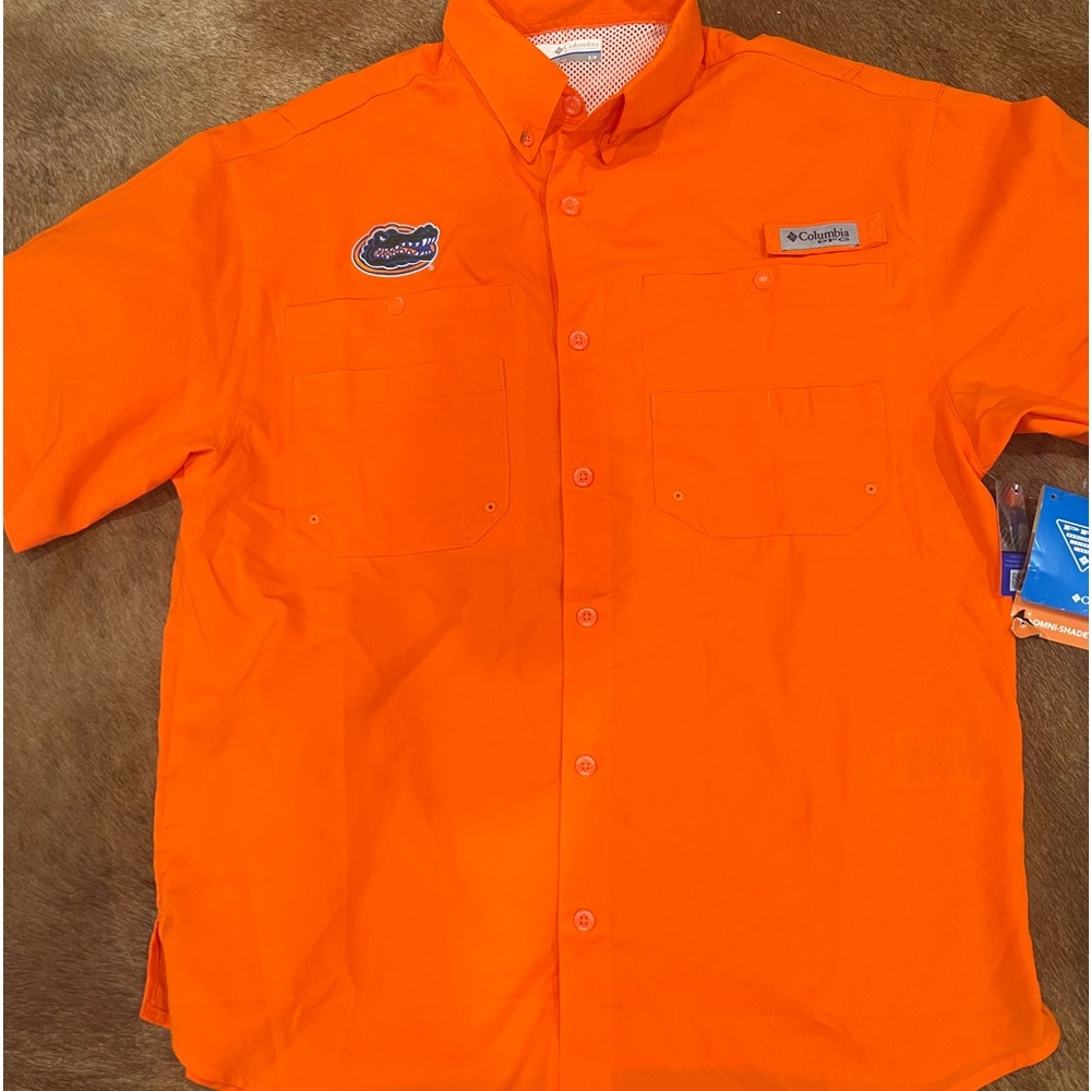 NWT MENS Columbia SHIRT W/FLORIDA GATORS EMBROIDERED ON IT SZ SMALL
